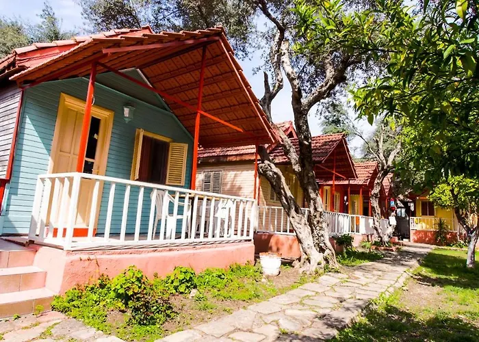 Toll Garden 3* סייד