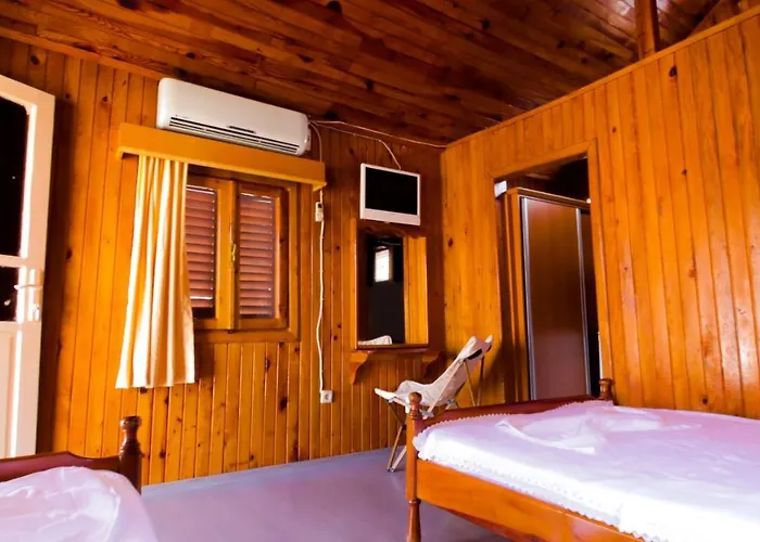 Toll Garden מלון 3*