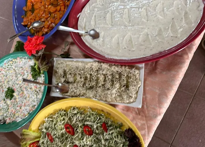 Toll Garden 3* סייד